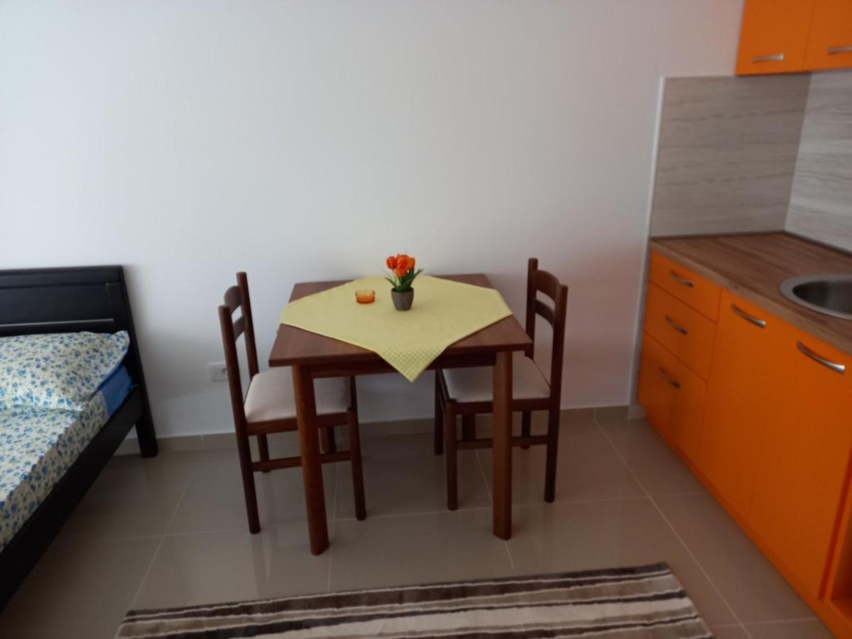 Апартаменты Apartman Savic Plus Бар Экстерьер фото